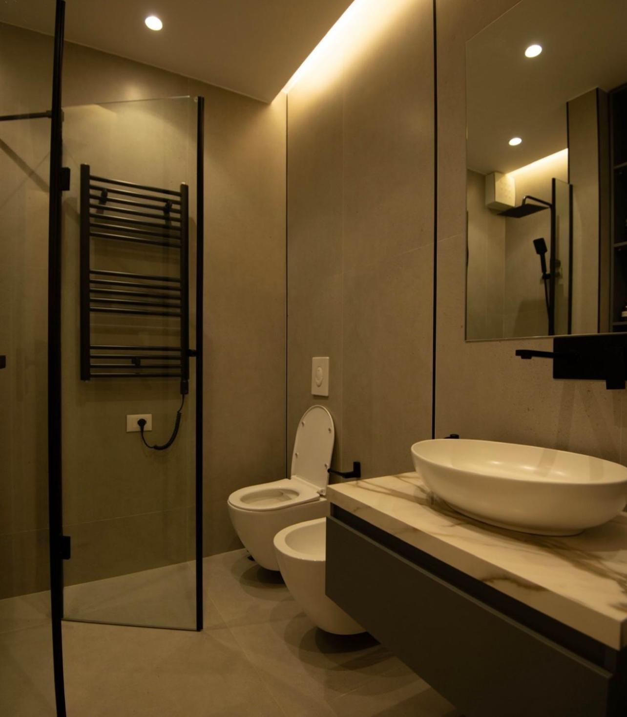 Luxurious Dreamy Seaside Apartment Durrës 外观 照片